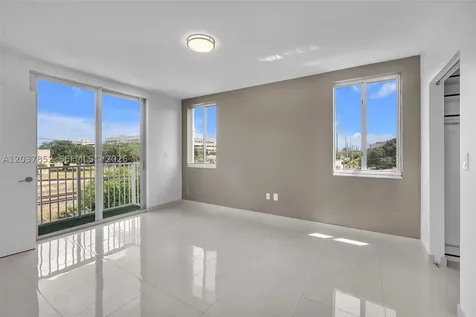 2651 NE 212th Terrace Miami FL 33180