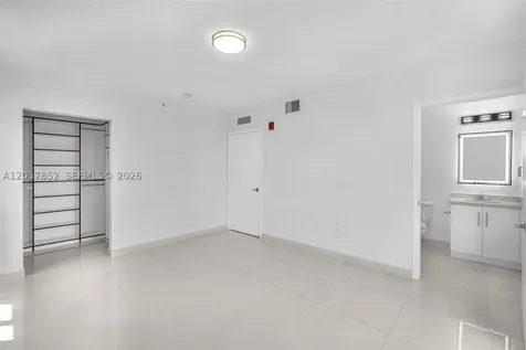 2651 NE 212th Terrace Miami FL 33180