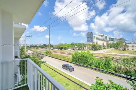 2651 NE 212th Terrace Miami FL 33180