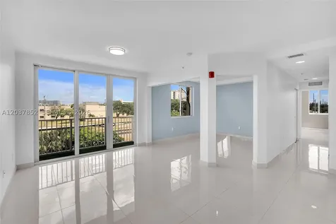 2651 NE 212th Terrace Miami FL 33180