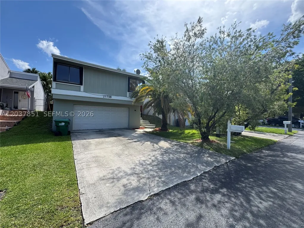 21738 SW 99th Court Cutler Bay FL 33190