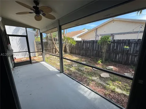 21738 SW 99th Court Cutler Bay FL 33190