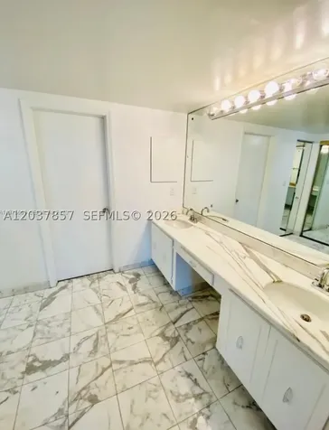 155 Ocean Lane Drive Key Biscayne FL 33149