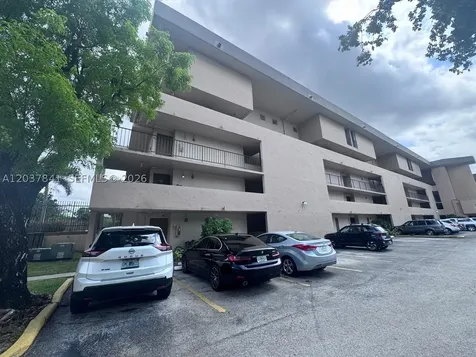 820 NW 87th Avenue Miami FL 33172
