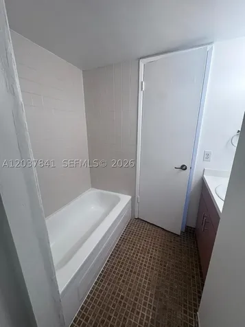 820 NW 87th Avenue Miami FL 33172