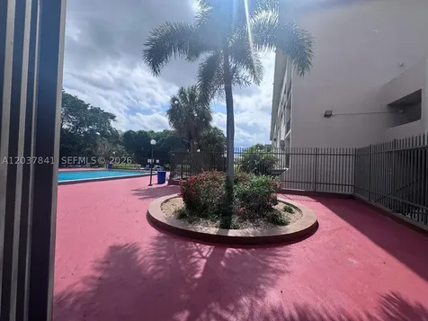 820 NW 87th Avenue Miami FL 33172