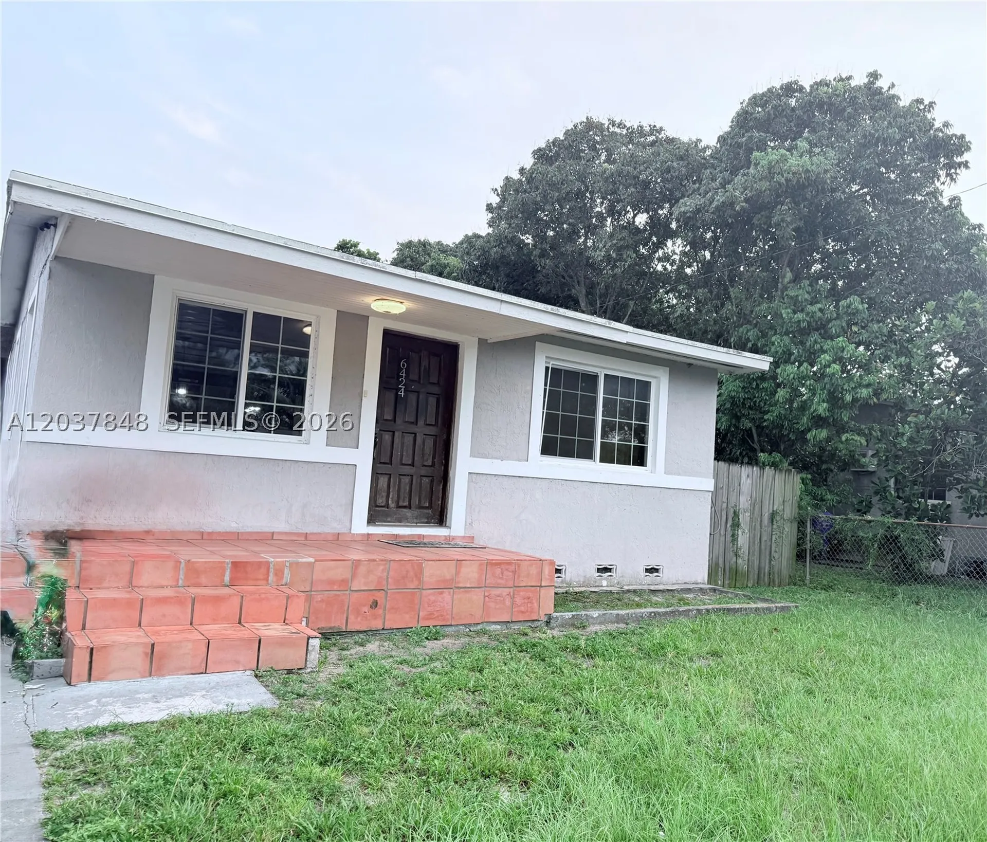 6424 Meade Street Hollywood FL 33024