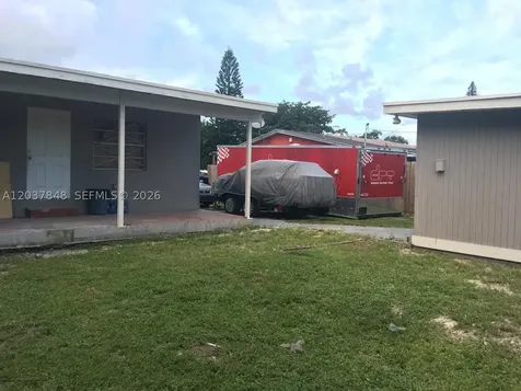 6424 Meade Street Hollywood FL 33024