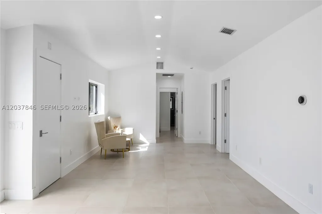 1141 Hollywood Boulevard Hollywood FL 33019