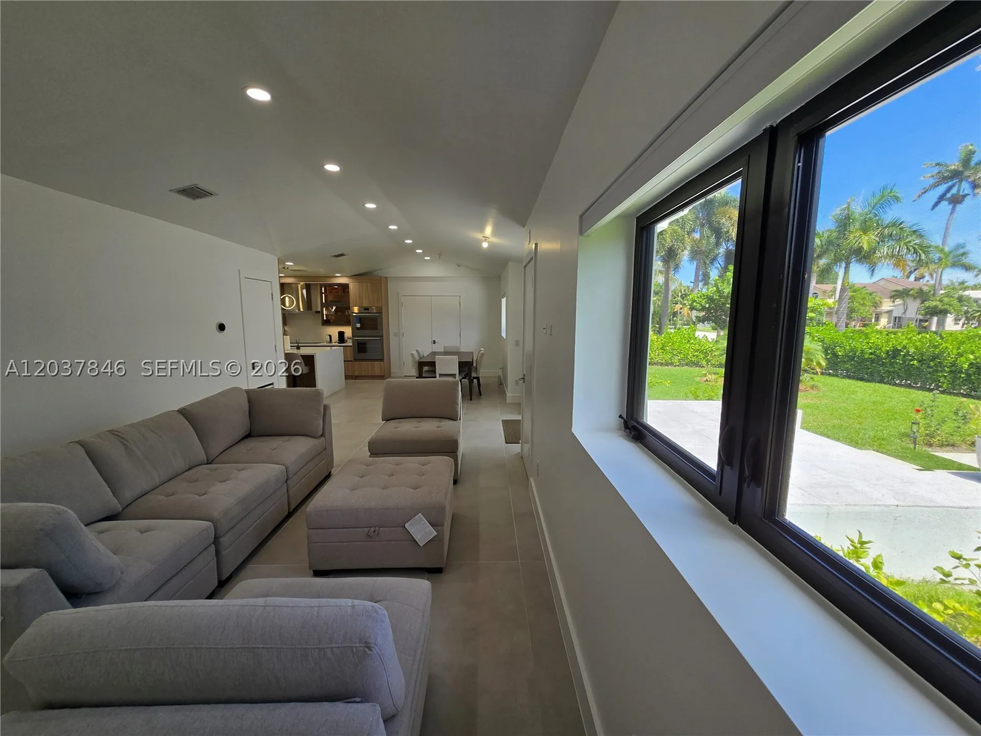 1141 Hollywood Boulevard Hollywood FL 33019
