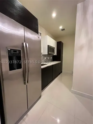 6421 NW 104th Path Doral FL 33178