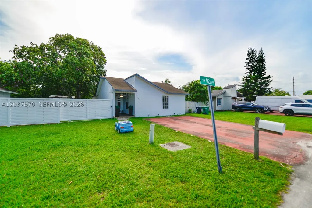 15216 SW 112th Place Miami FL 33157