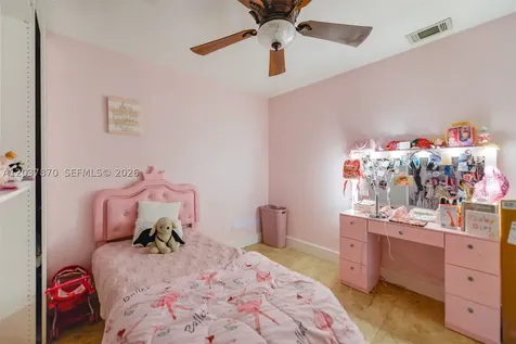 15216 SW 112th Place Miami FL 33157