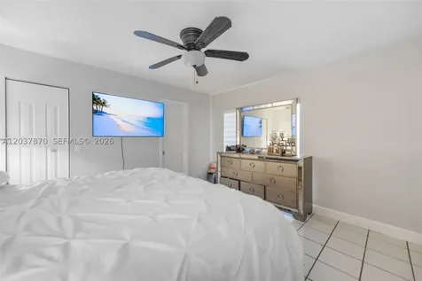 15216 SW 112th Place Miami FL 33157