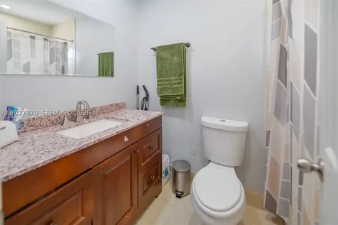 15216 SW 112th Place Miami FL 33157