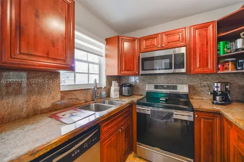 15216 SW 112th Place Miami FL 33157
