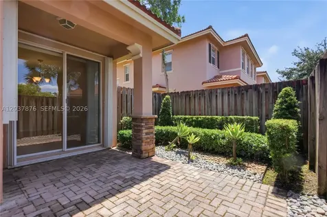 277 Las Brisas Circle Sunrise FL 33326