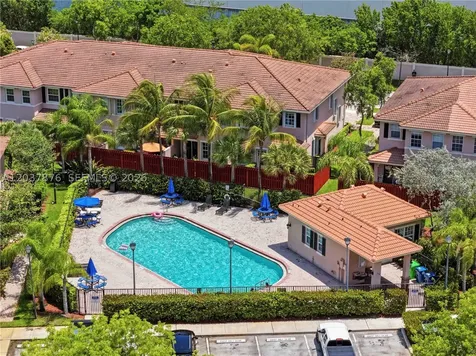277 Las Brisas Circle Sunrise FL 33326
