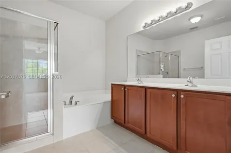 277 Las Brisas Circle Sunrise FL 33326
