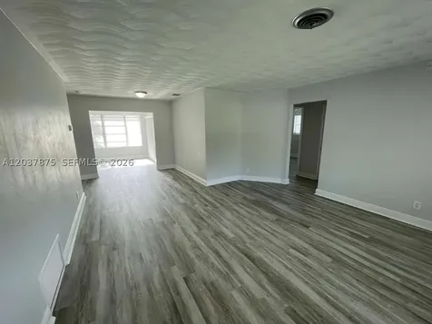 Lauderdale Lakes FL 33309