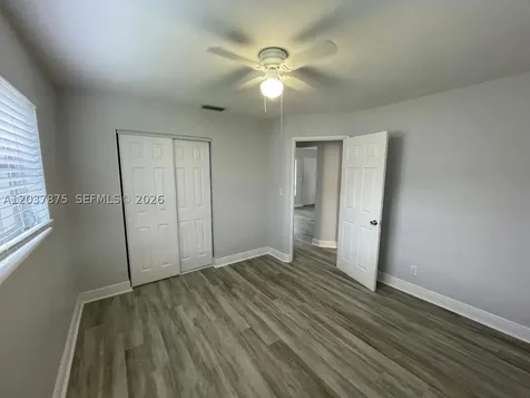 Lauderdale Lakes FL 33309