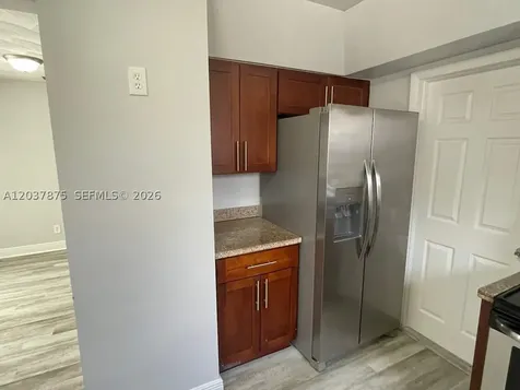 Lauderdale Lakes FL 33309