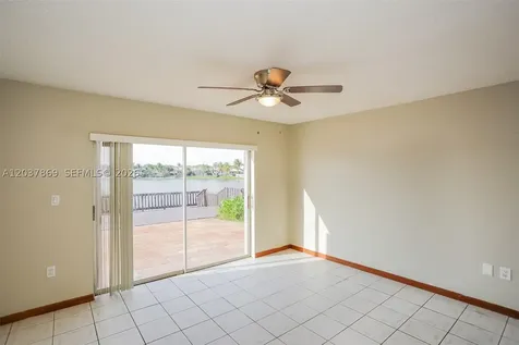 14979 SW 63rd Street Miami FL 33193