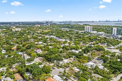 178 NE 45th Street Miami FL 33137