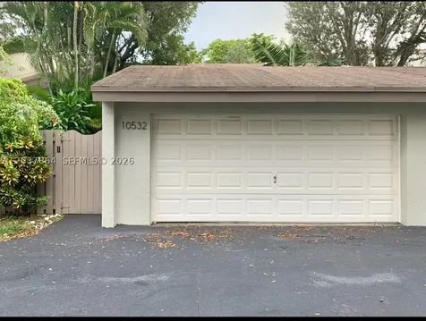 10532 SW 112th Avenue Miami FL 33176