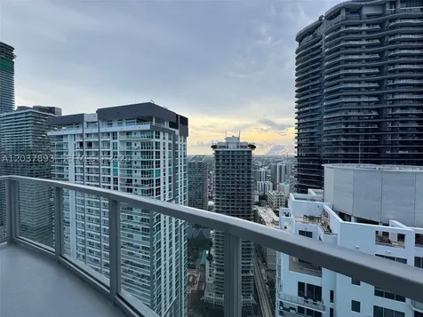 1060 Brickell Avenue Miami FL 33131