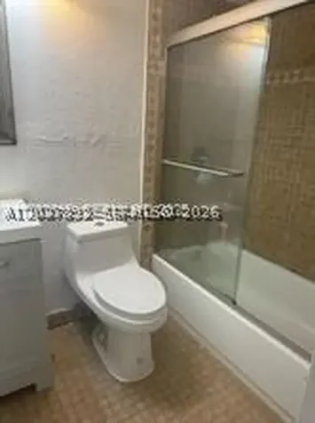 2025 NE 164 North Miami Beach FL 33162