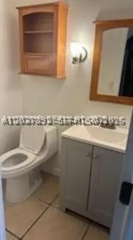 2025 NE 164 North Miami Beach FL 33162