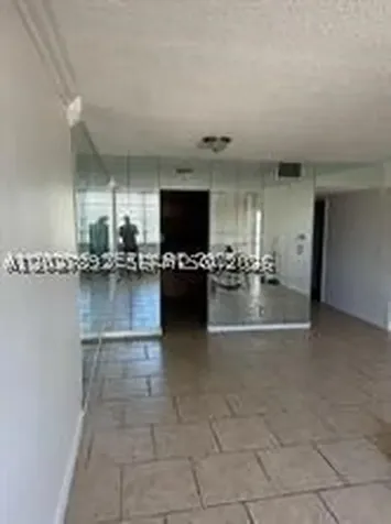 North Miami Beach FL 33162