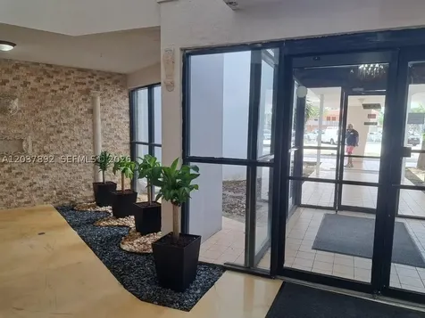 2025 NE 164 North Miami Beach FL 33162