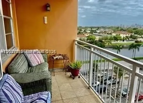 North Miami Beach FL 33162