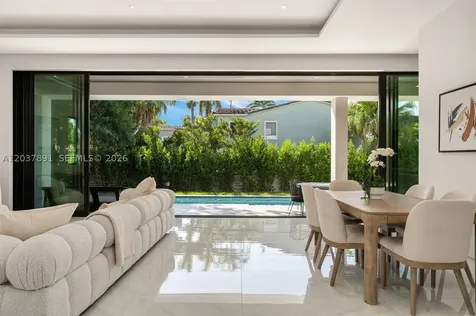4430 Nautilus Drive Miami Beach FL 33140