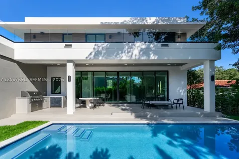 4430 Nautilus Drive Miami Beach FL 33140