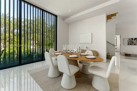 4430 Nautilus Drive Miami Beach FL 33140