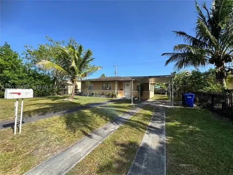 950 NE 160th Street North Miami Beach FL 33162