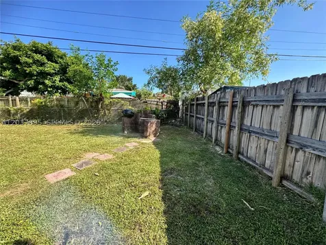 950 NE 160th Street North Miami Beach FL 33162