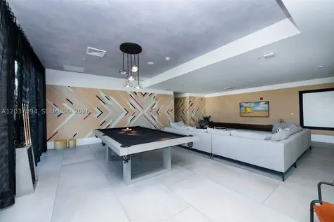 121 NE 34th Street Miami FL 33137