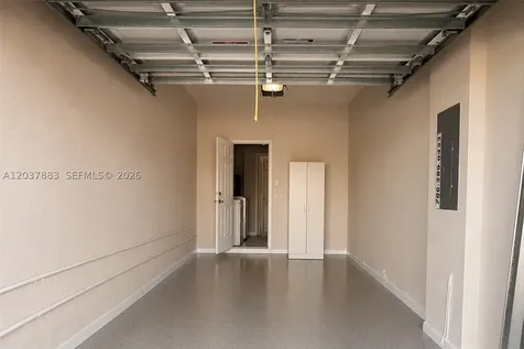 935 SW 154th Path Miami FL 33194