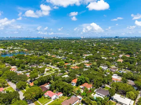 269 NE 104th Street Miami Shores FL 33138