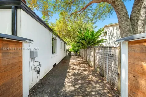 269 NE 104th Street Miami Shores FL 33138