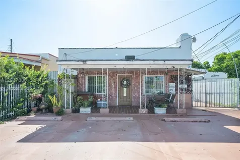 2027 SW 58th Avenue Miami FL 33155