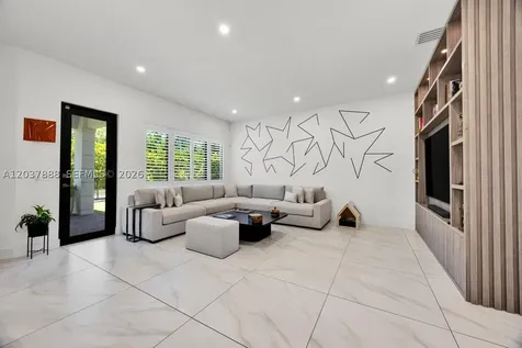 12021 SW 82nd Place Miami FL 33156