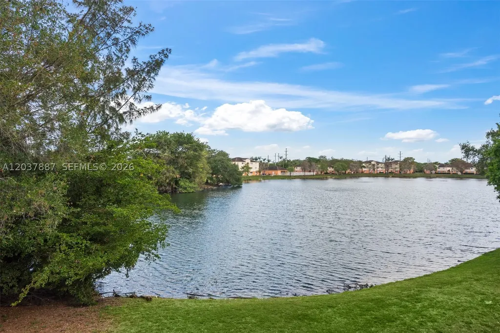 3690 N 56th Avenue Hollywood FL 33021