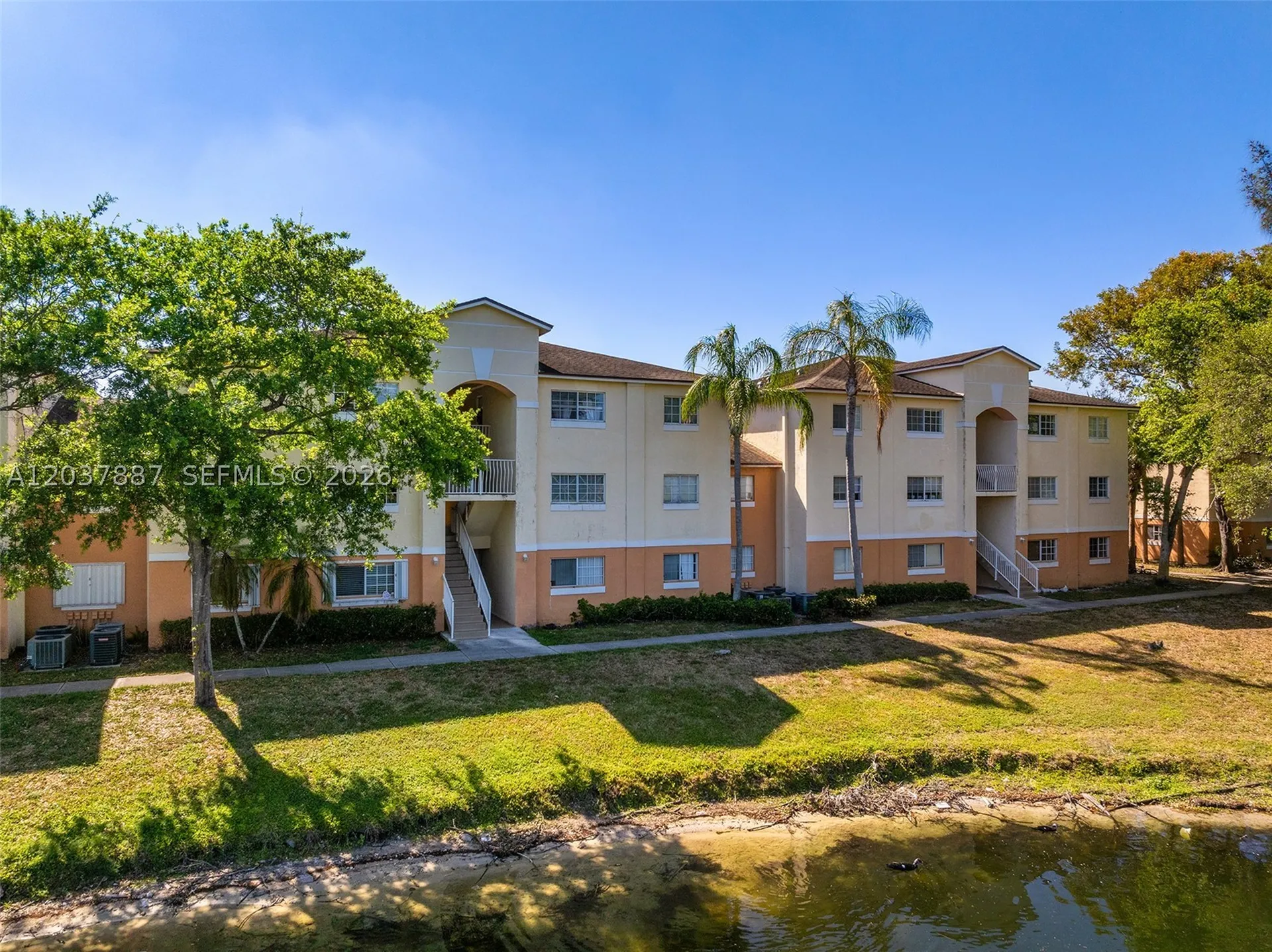 3690 N 56th Avenue Hollywood FL 33021