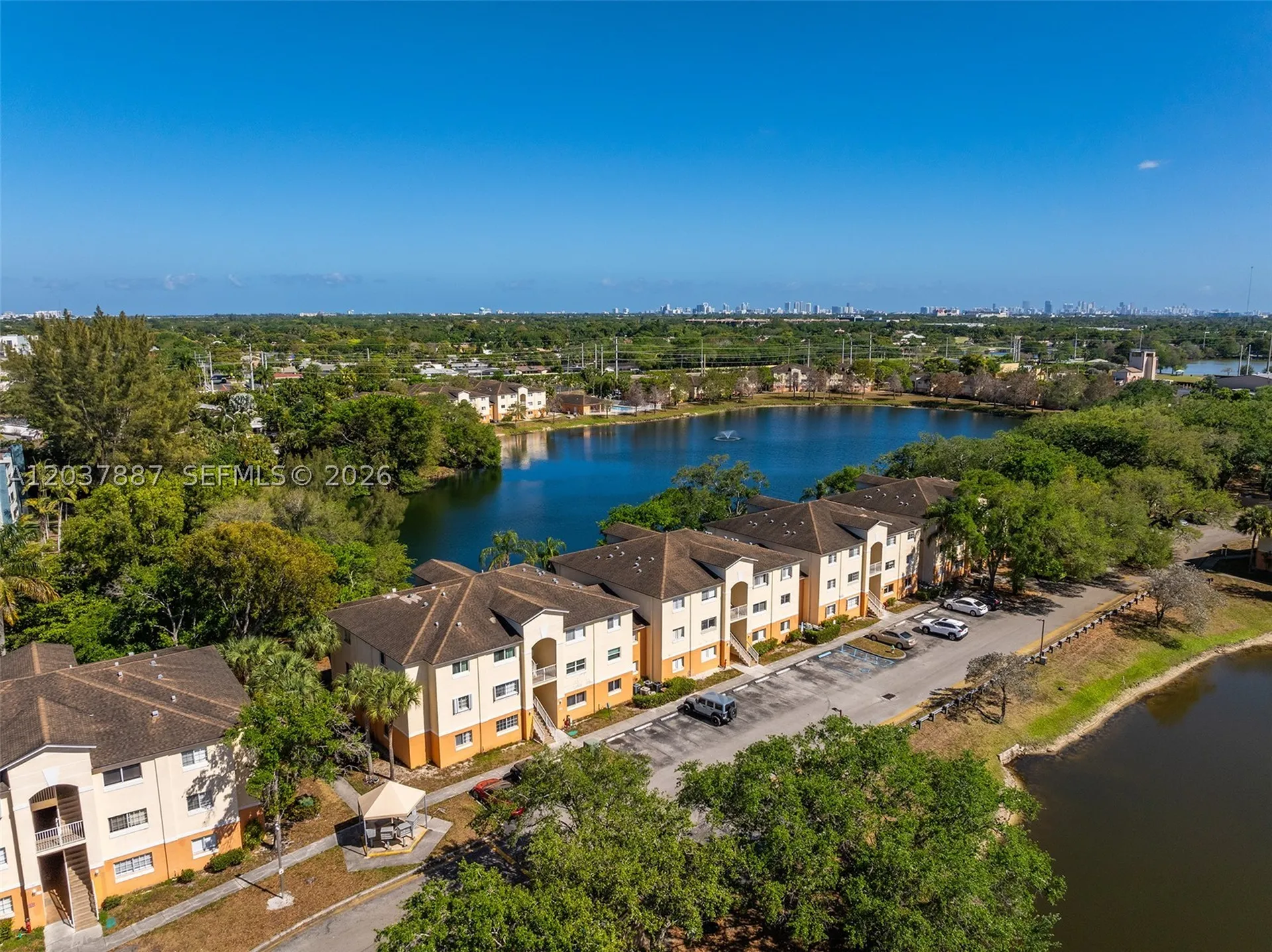 3690 N 56th Avenue Hollywood FL 33021