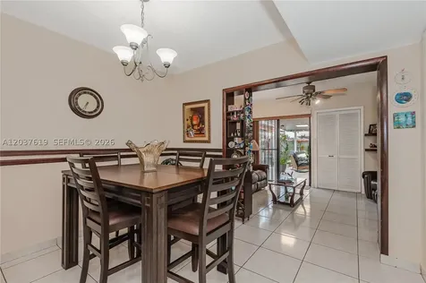 1052 W 79th Street Hialeah FL 33014